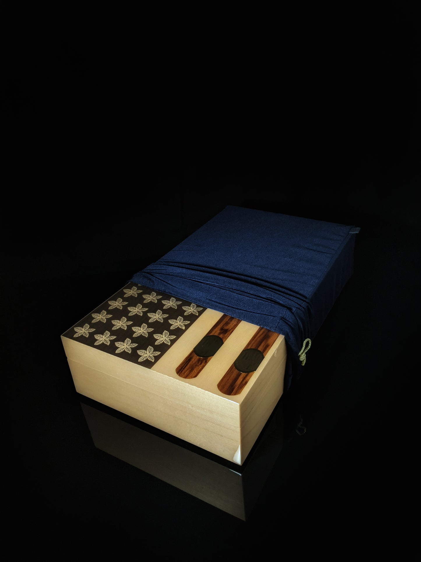 Elie Bleu Stars and Stripes humidor.