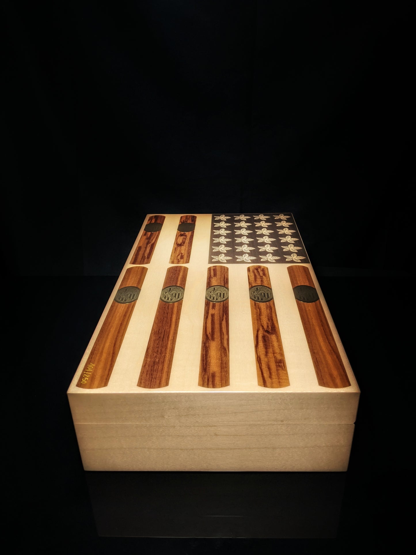 Elie Bleu Stars and Stripes humidor.