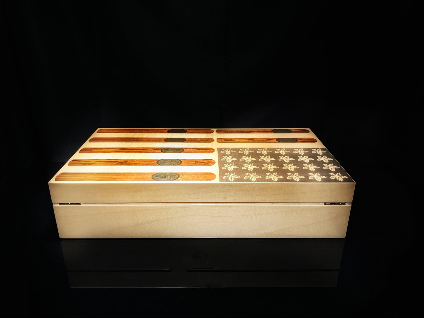 Elie Bleu Stars and Stripes humidor.