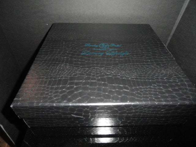 Rocky Patel Luminoso Aqua Glass Heavy Cigar Ashtray Measures 10" Diameter NIB