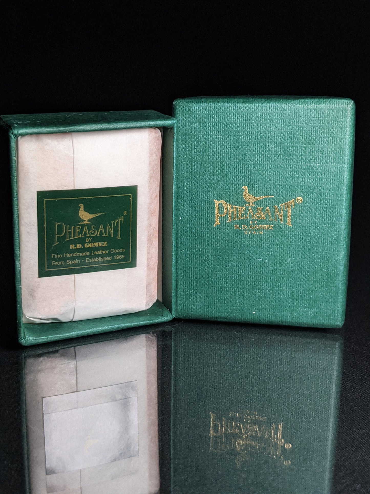 Pheasant by R.D.Gomez Stainless Steel Cutter CABRA Brown Leather BNIB