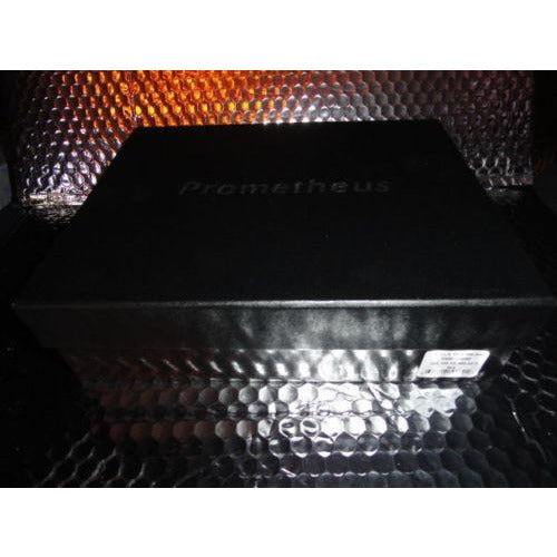 Fuente Opus X 20th Anniversary Travel Humidor in Red