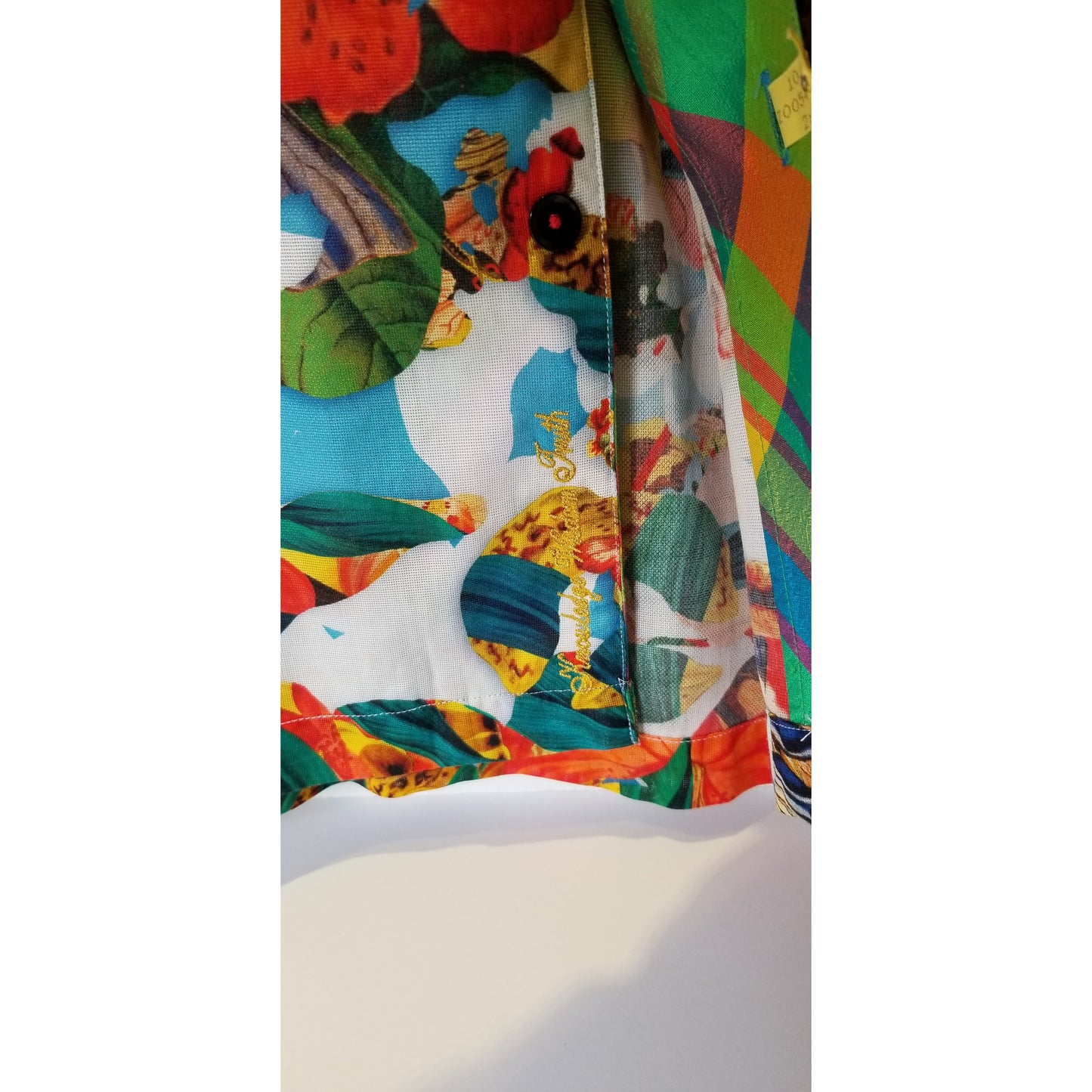 Robert Graham Medium sized shirt