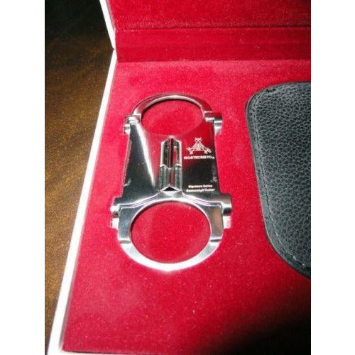 signature V cutter without box