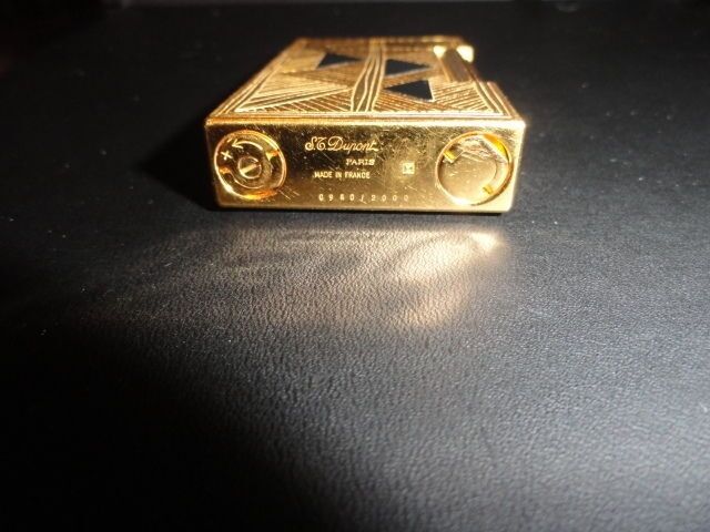 S.T. Dupont L2 pocket lighter in the original box