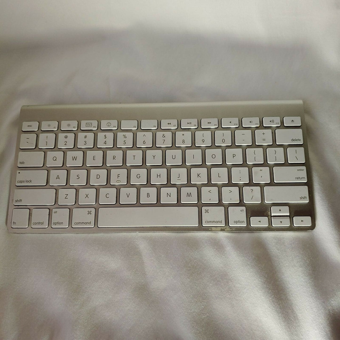 Apple - Magic Keyboard - Silver