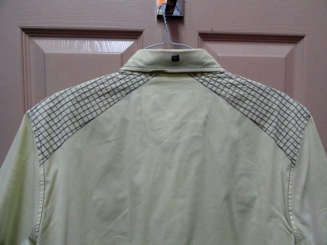 Men's Roar Signature Short Sleeve Button Up Shirt Size Large