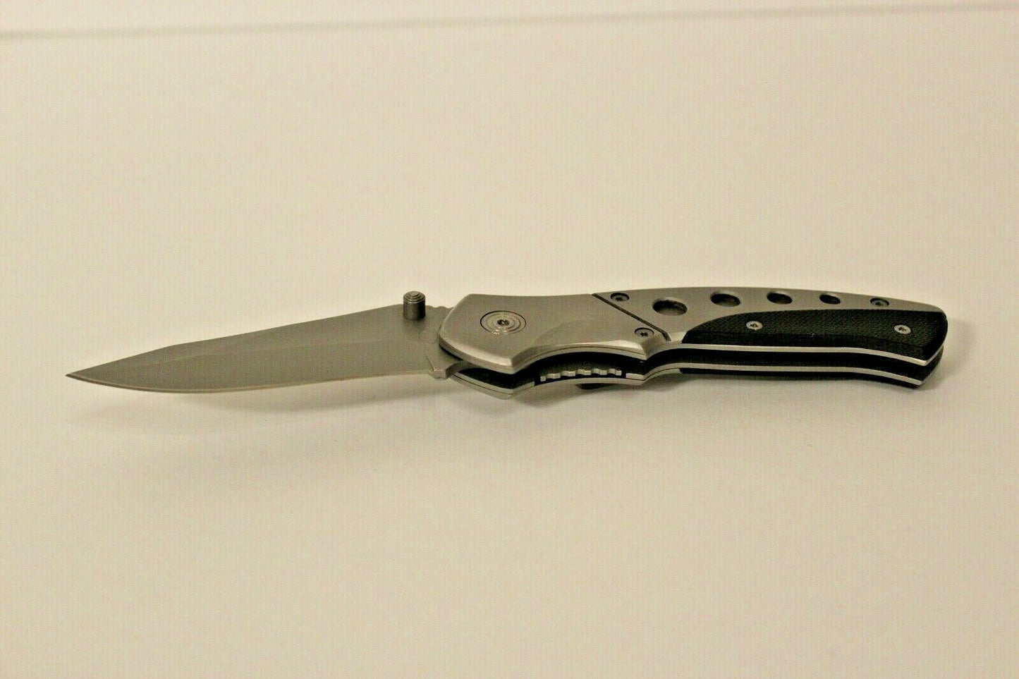 Frost Cutlery Pocket Knife