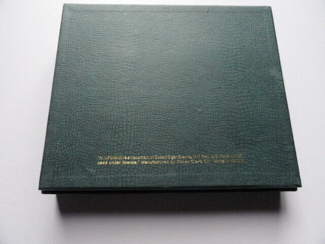 cigar ashtray in the box