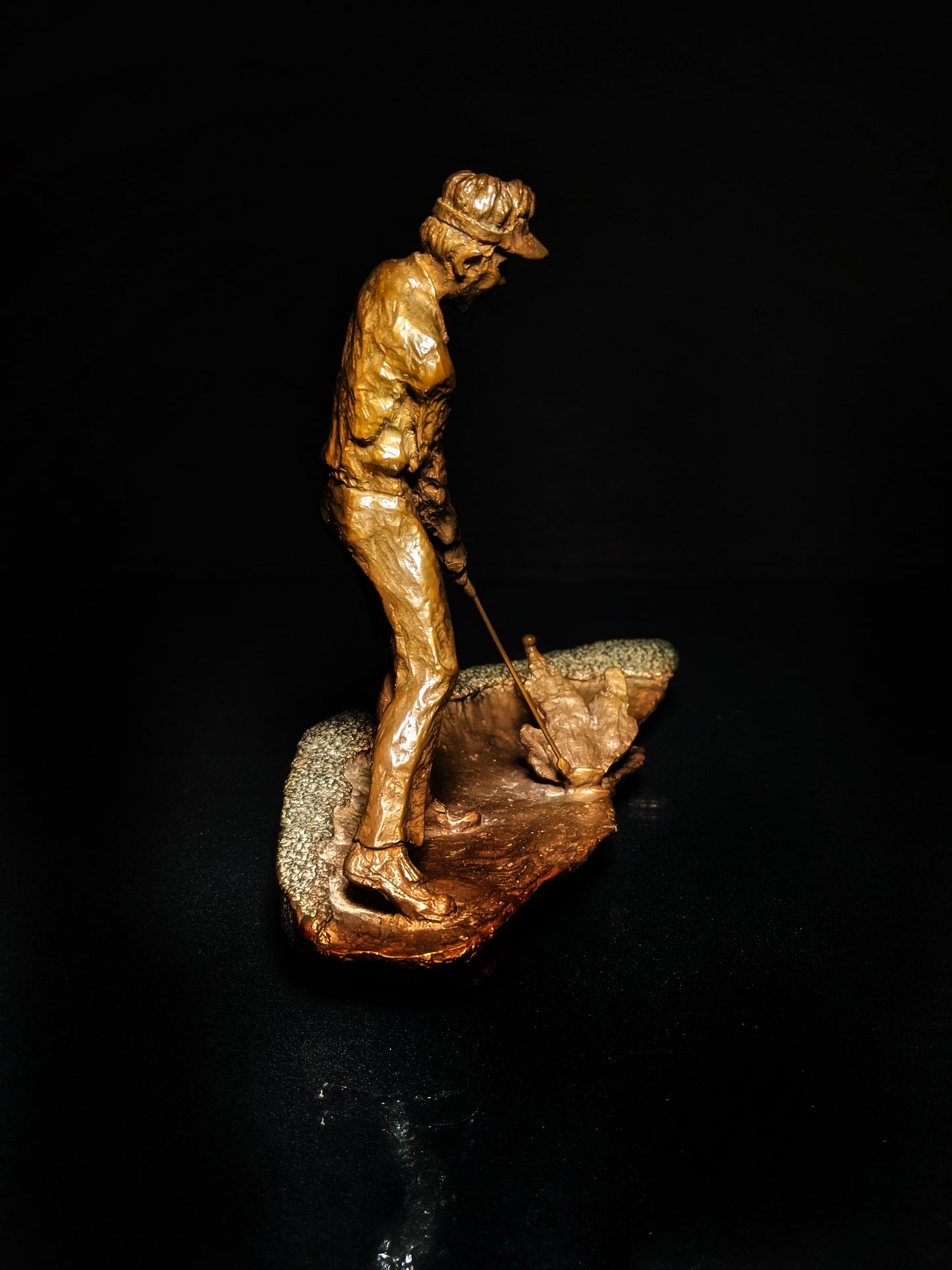 Mark Hopkins Golf Series Bronze Sculpture " Trapshot "