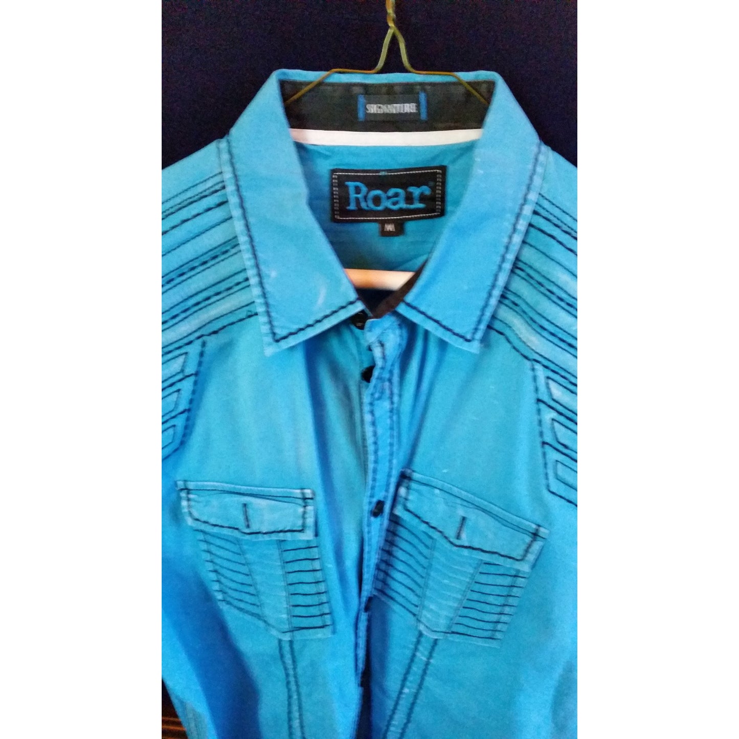 Roar Light Blue Short Sleeve Medium-sized Shirt