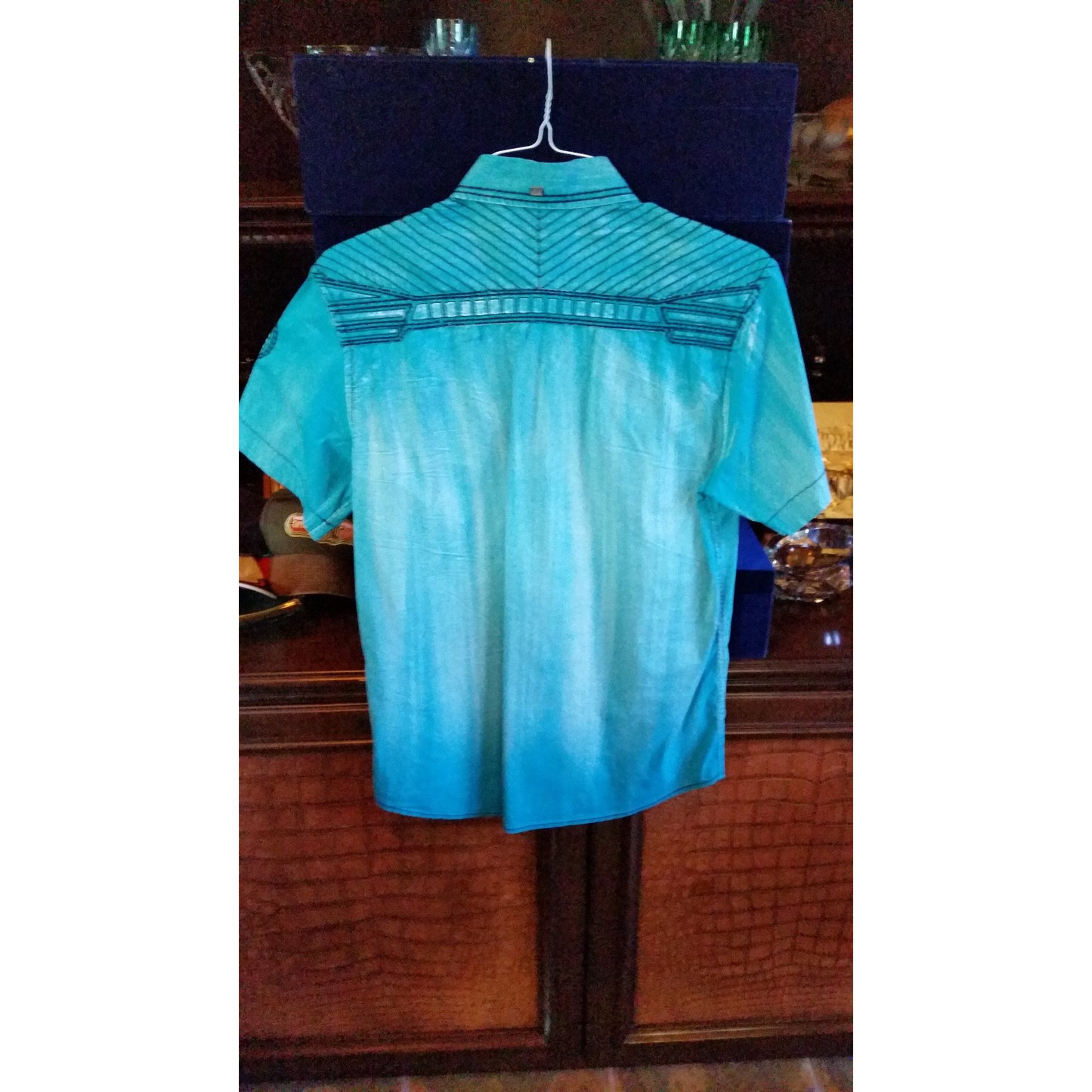 Roar Teal Short Sleeve Medium-sized