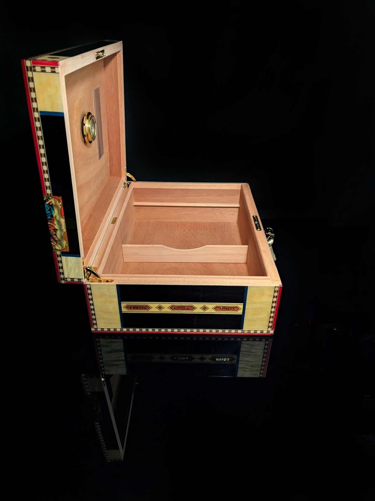 Elie Bleu Alba Black Sycamore Humidor 200 ct NIB