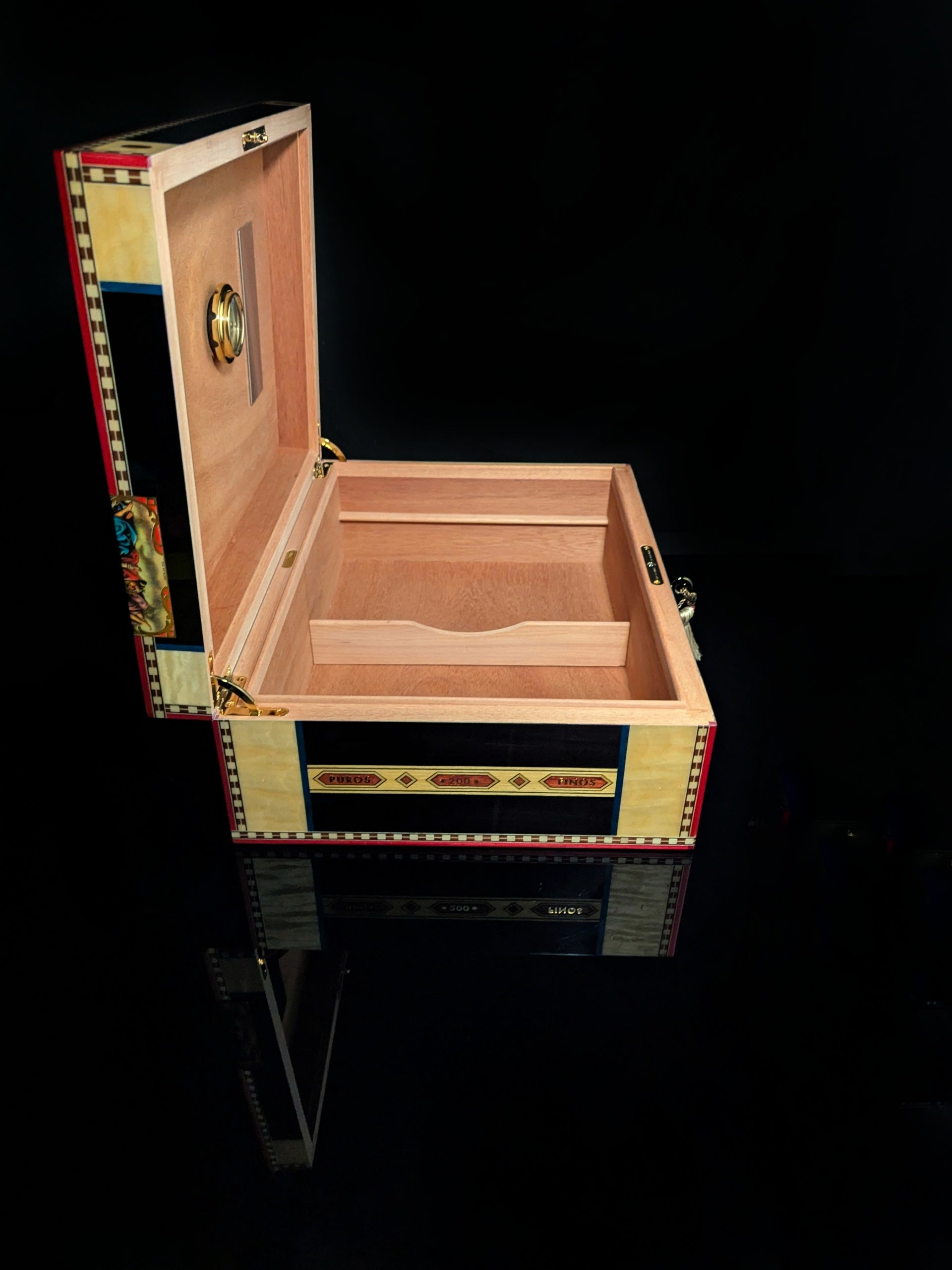 Elie Bleu Alba Black Sycamore Humidor 200 ct NIB