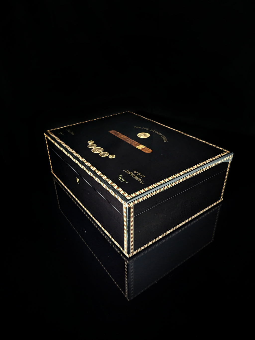 Elie Bleu Medals Black Sycamore humidor 200 count NIB