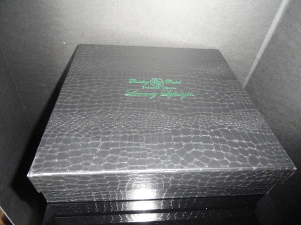 Rocky Patel Luminoso Green Glass Heavy Cigar Ashtray Measures 10" Diameter NIB (Copy)