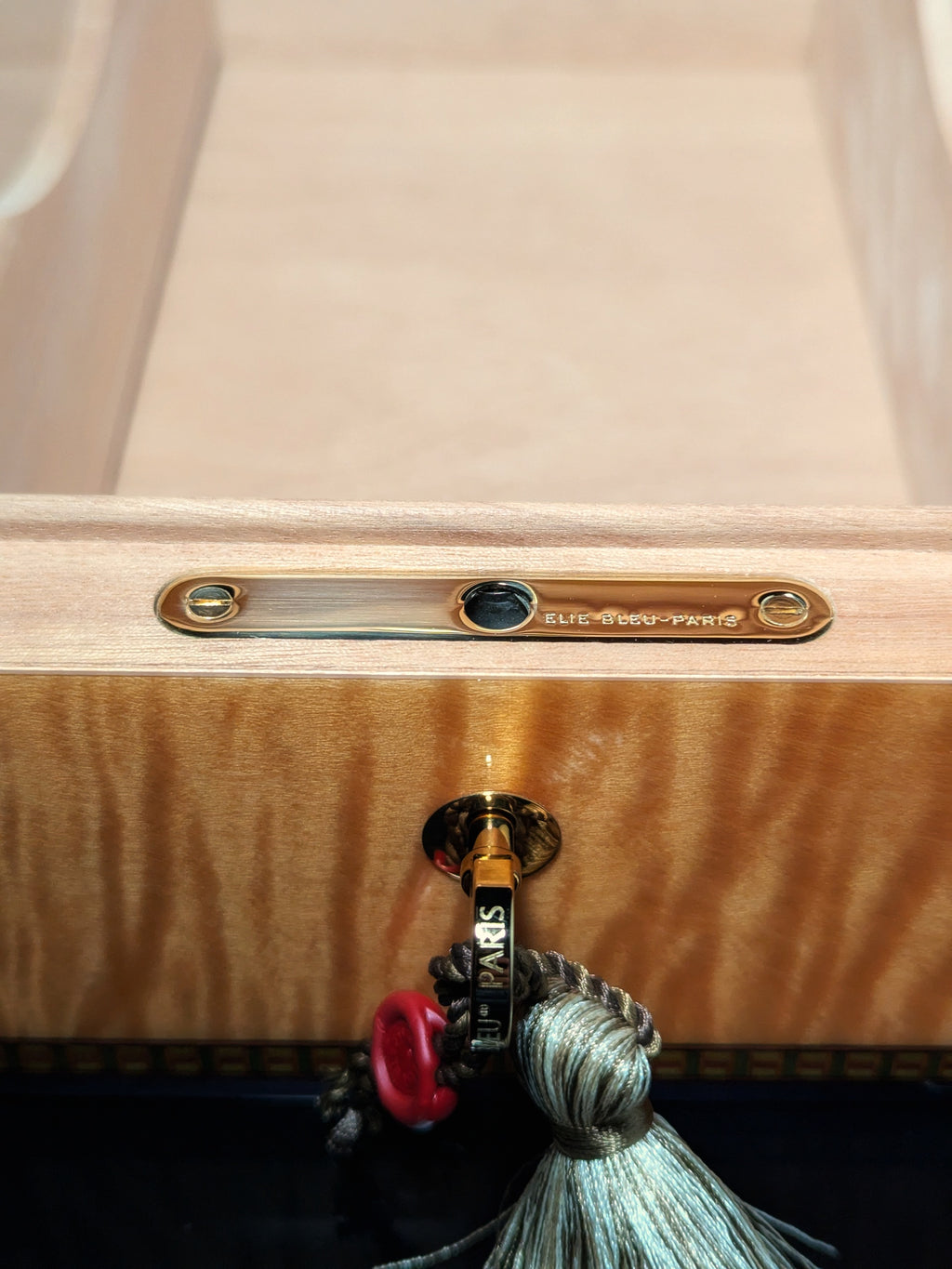 Elie Bleu Alba Orange Sycamore Humidor 110 Count NIB