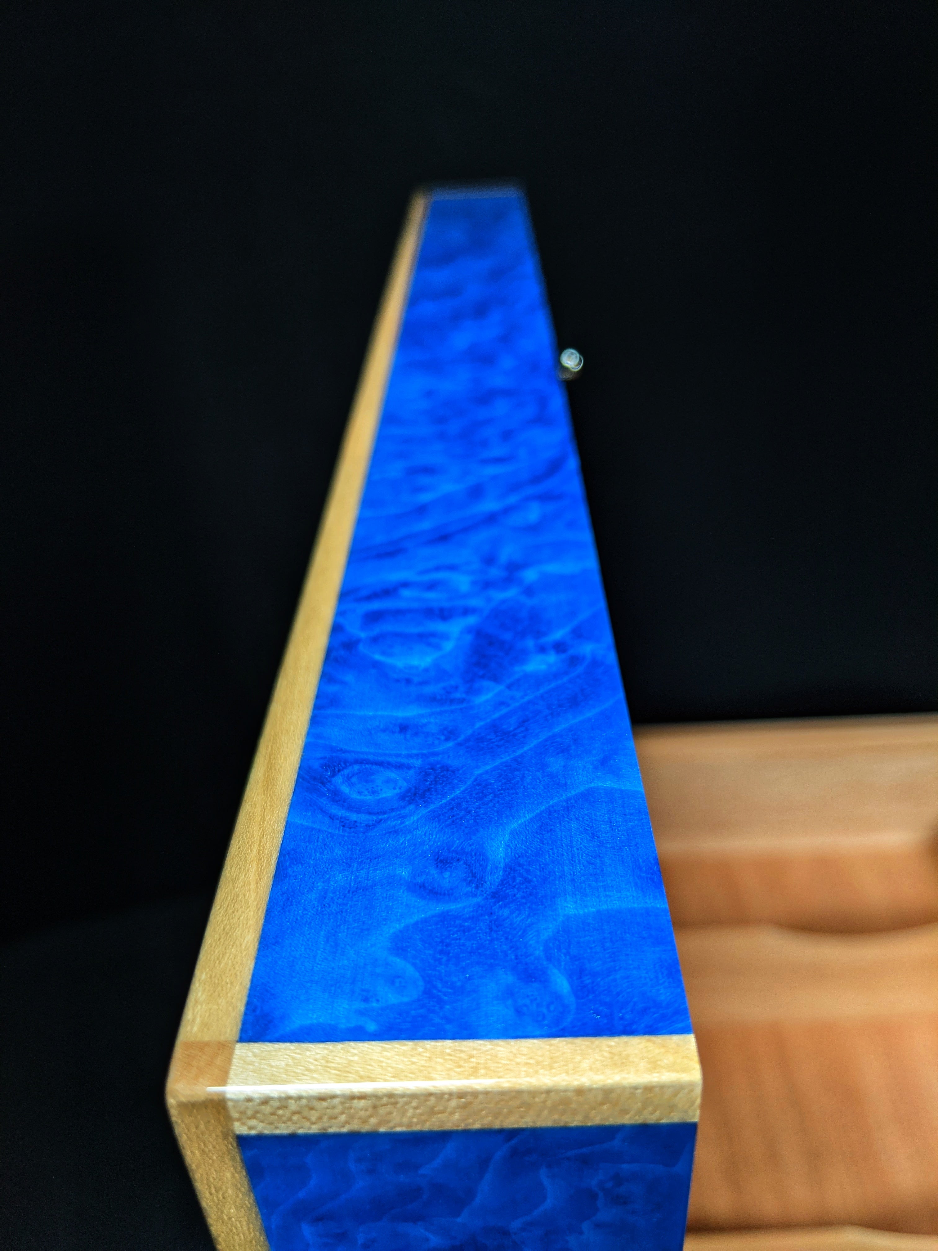 Elie Bleu Madrona Blue Sycamore Humidor — 110 Count