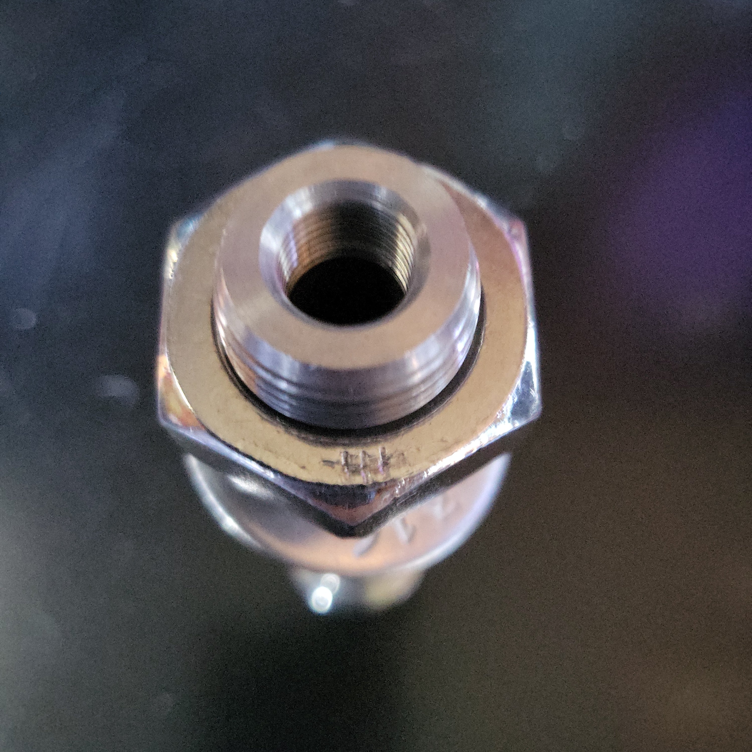 Stainless Steel Thru Hull ftg 1/8" NPT by 4 1/4"