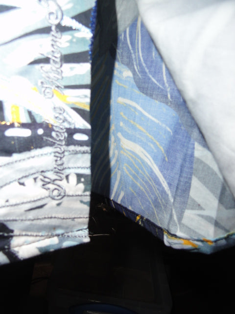 Robert Graham Moyie Springs Short Sleeve Shirt Size Medium