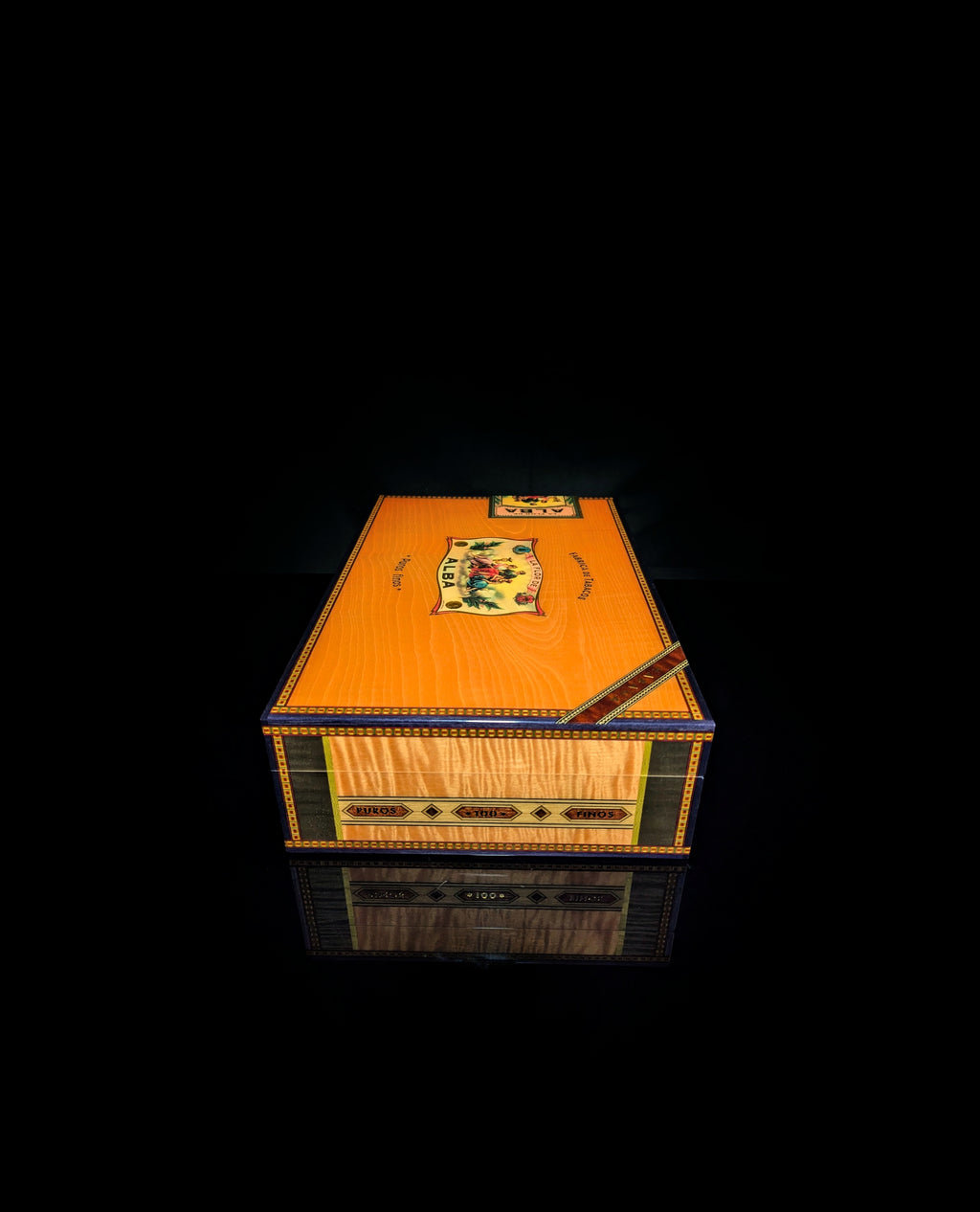 Elie Bleu Alba Orange Sycamore Humidor 110 Count NIB