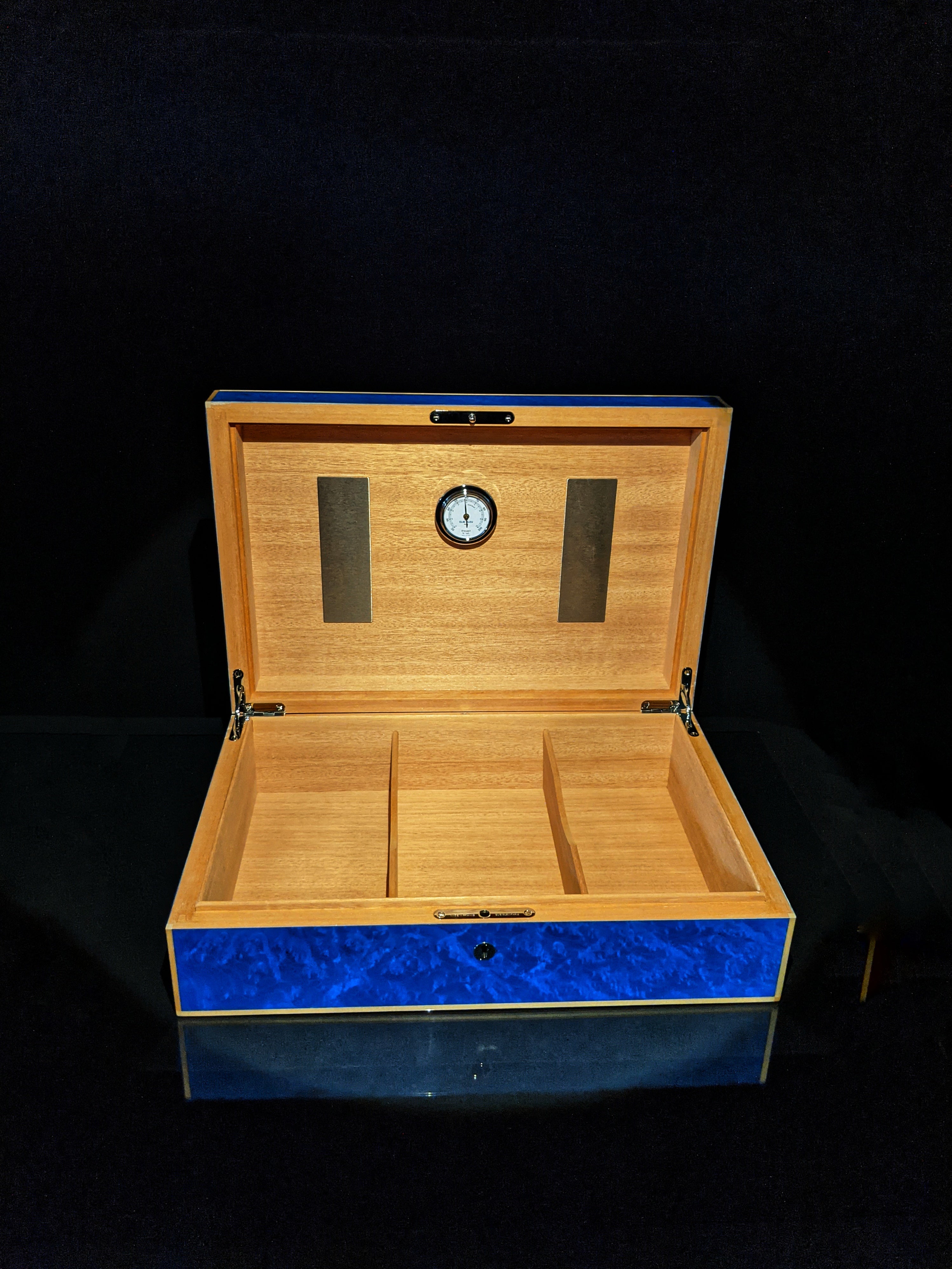 Elie Bleu Madrona Blue Sycamore Humidor — 110 Count