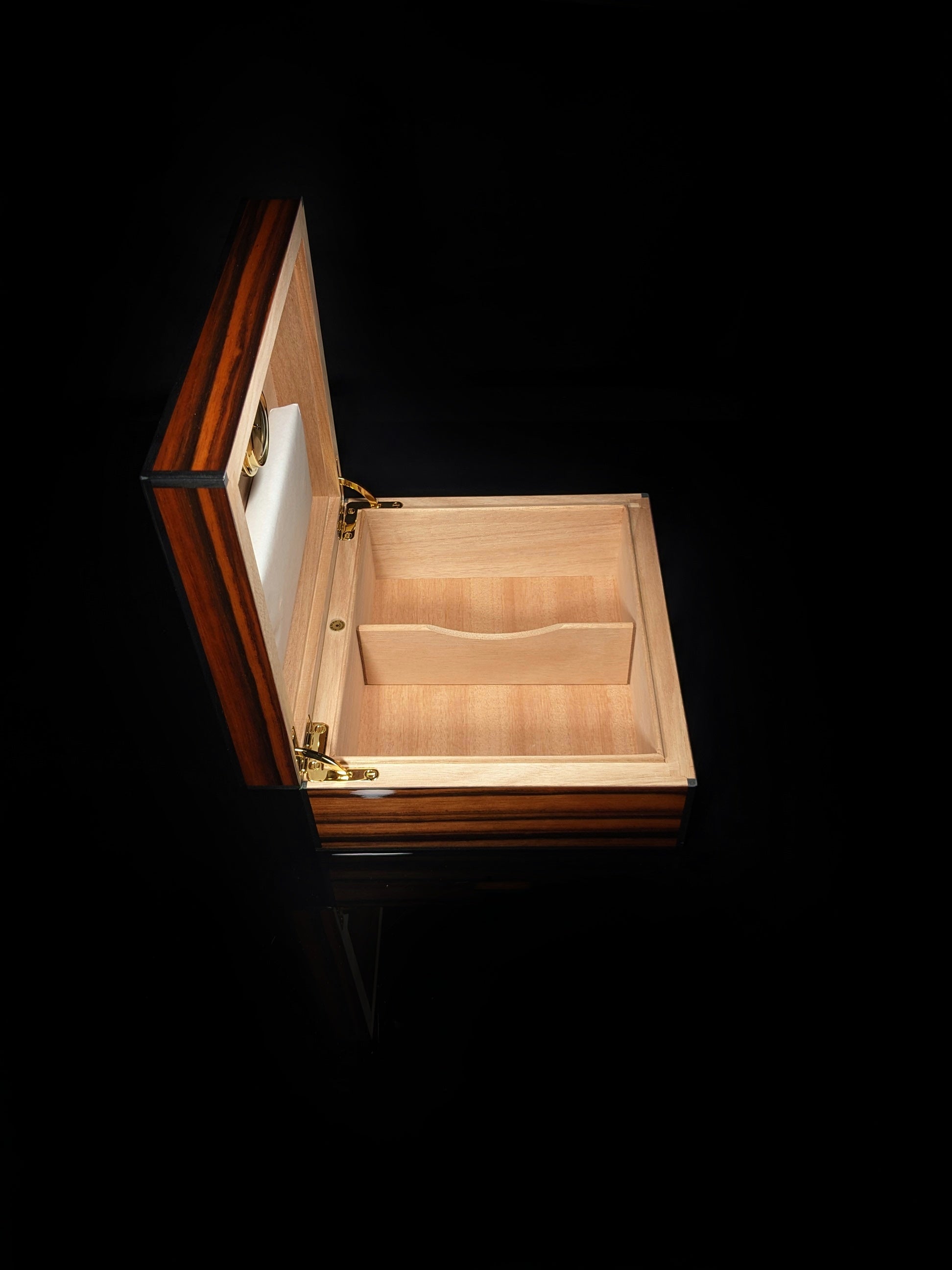 Elie Bleu Macassar Ebony Humidor 50 count