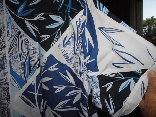 Robert Graham Blue Palm Short Sleeve Shirt Size 2XL NWTS