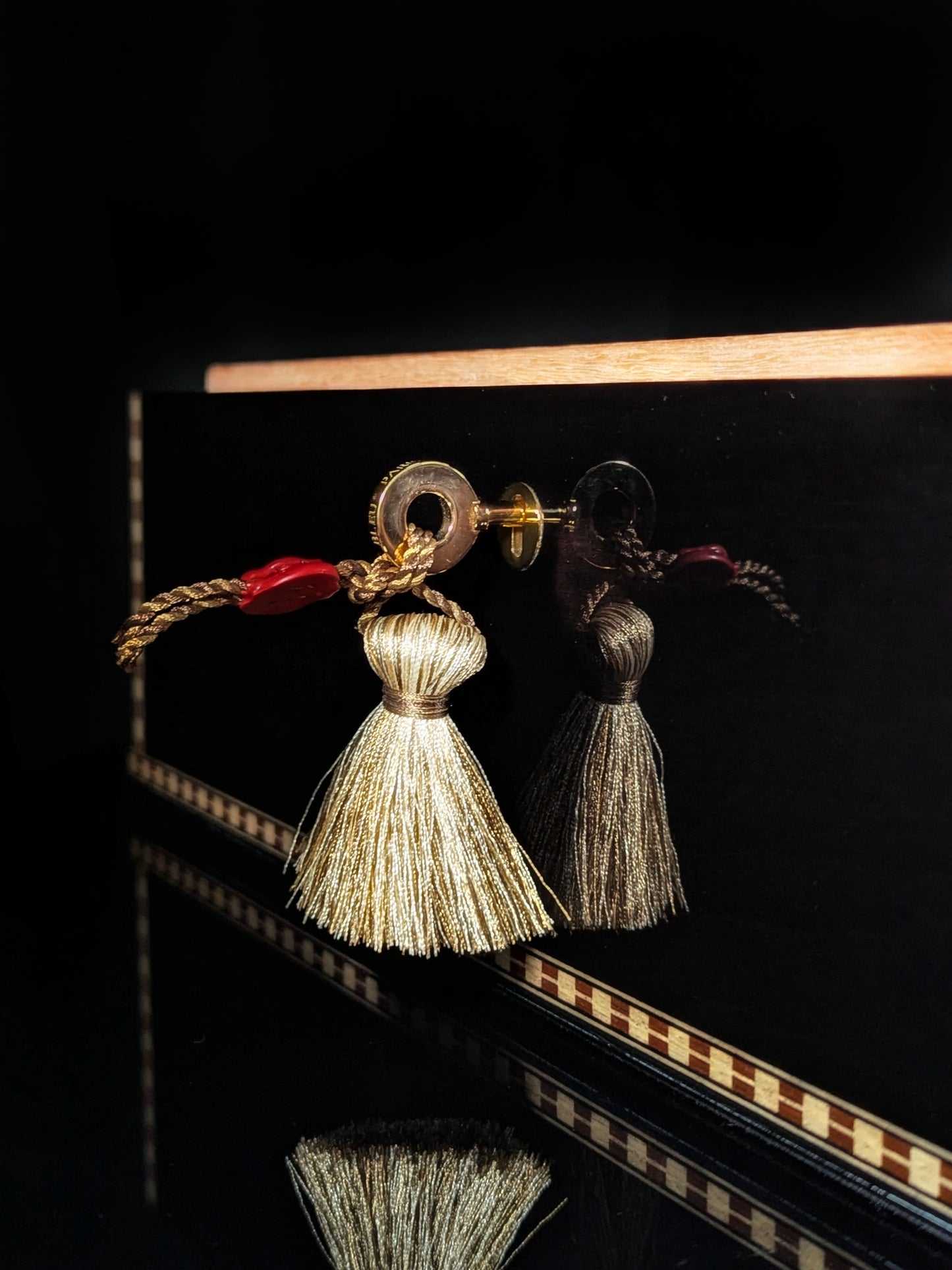 Elie Bleu Medals Black Sycamore humidor 200 count NIB