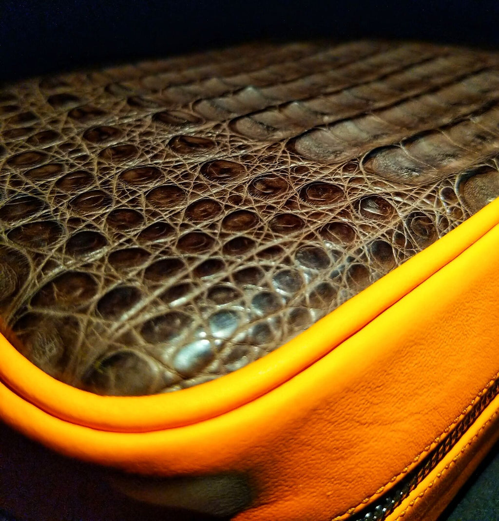 Brizard and Co. Brown Caiman & Orange Leather Havana Traveler — New in Box