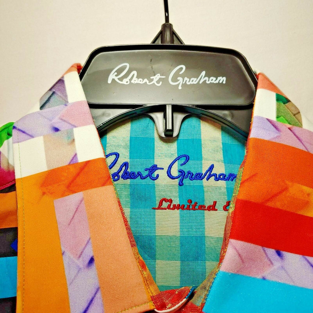 Robert Graham - Valley of the Kings - Men's  Button Down Classic Fit Size Medium