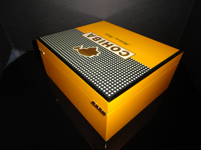 Cigar Wood Humidor 25 ct