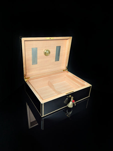 Elie Bleu Medals Black Sycamore humidor 200 count NIB