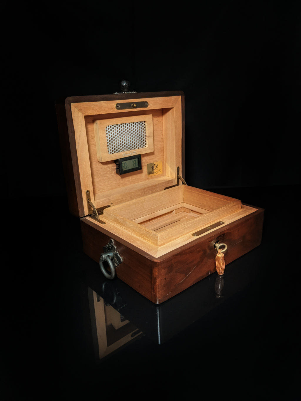 Brizard and Co. Hacienda Humidor — 12/15 Count