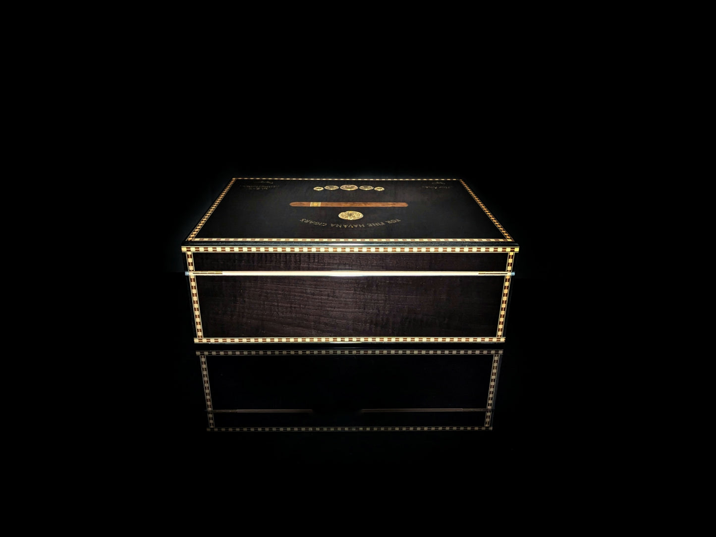 Elie Bleu Medals Black Sycamore humidor 200 count NIB