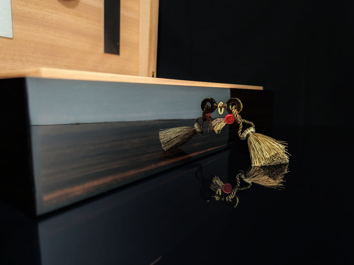 Elie Bleu Macassar Ebony Humidor 110 ct NIB