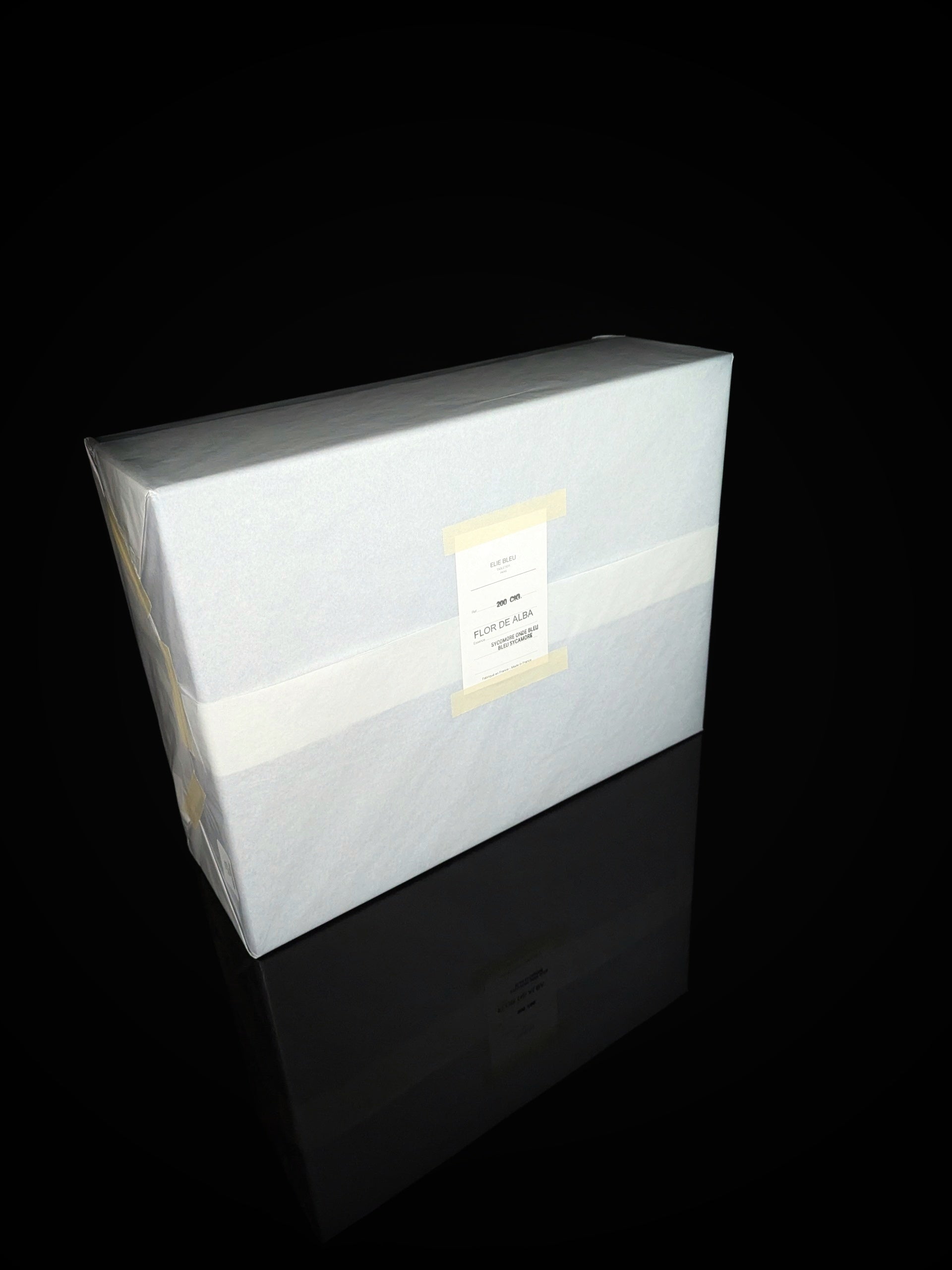 Elie Bleu Alba Blue Sycamore Humidor 200 ct.