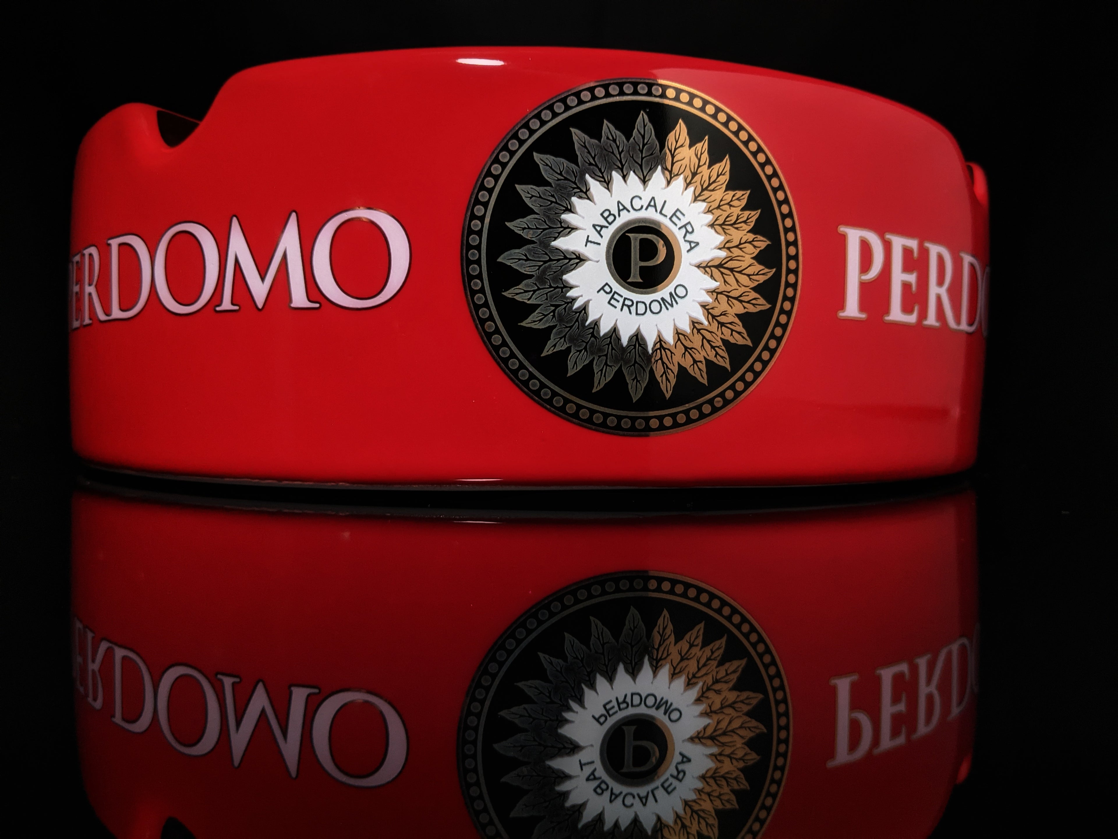 Perdomo Red and Gold  large ceramic ashtray 9" diameter NIB