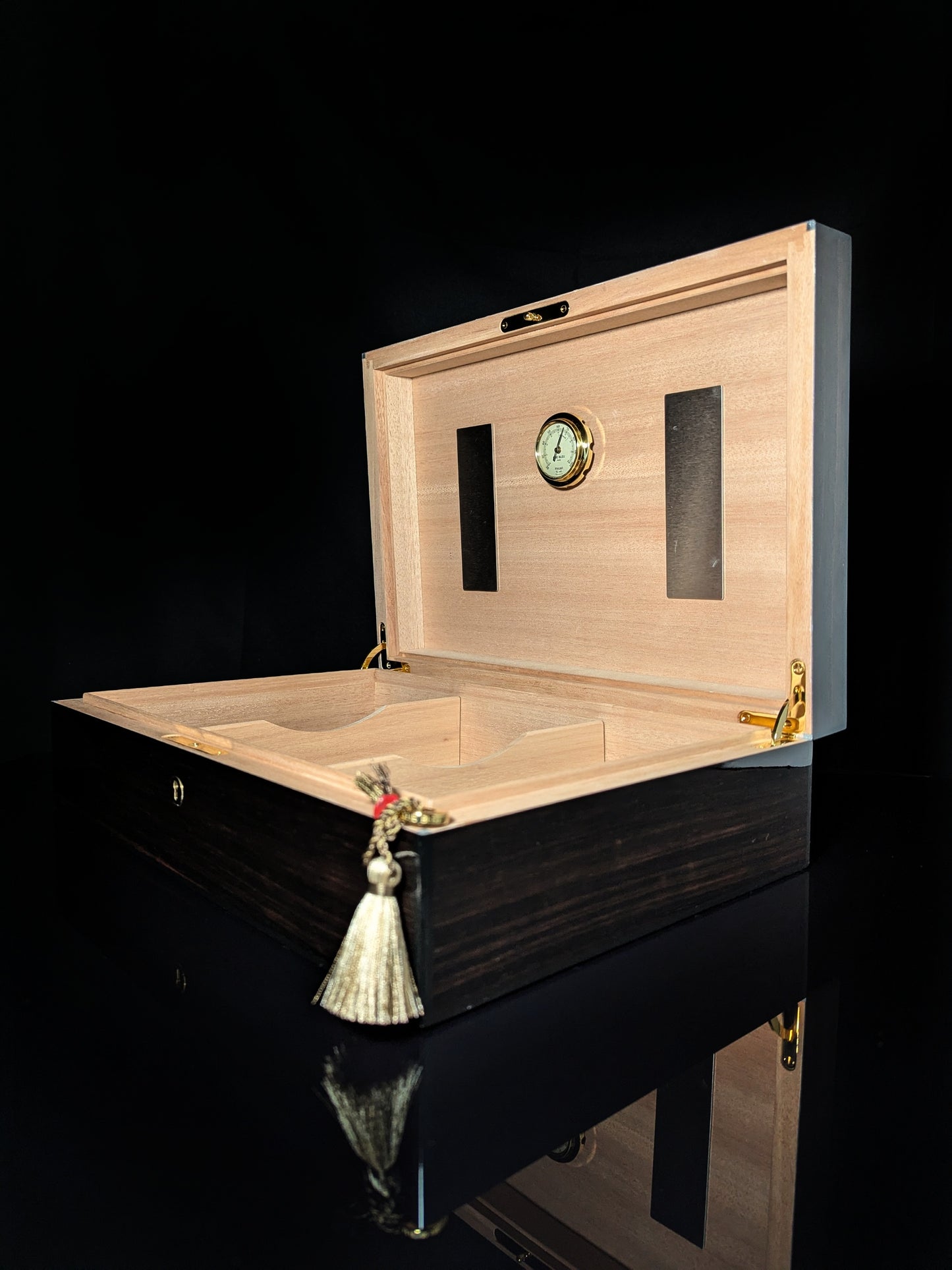 Elie Bleu Macassar Ebony Humidor 110 ct NIB