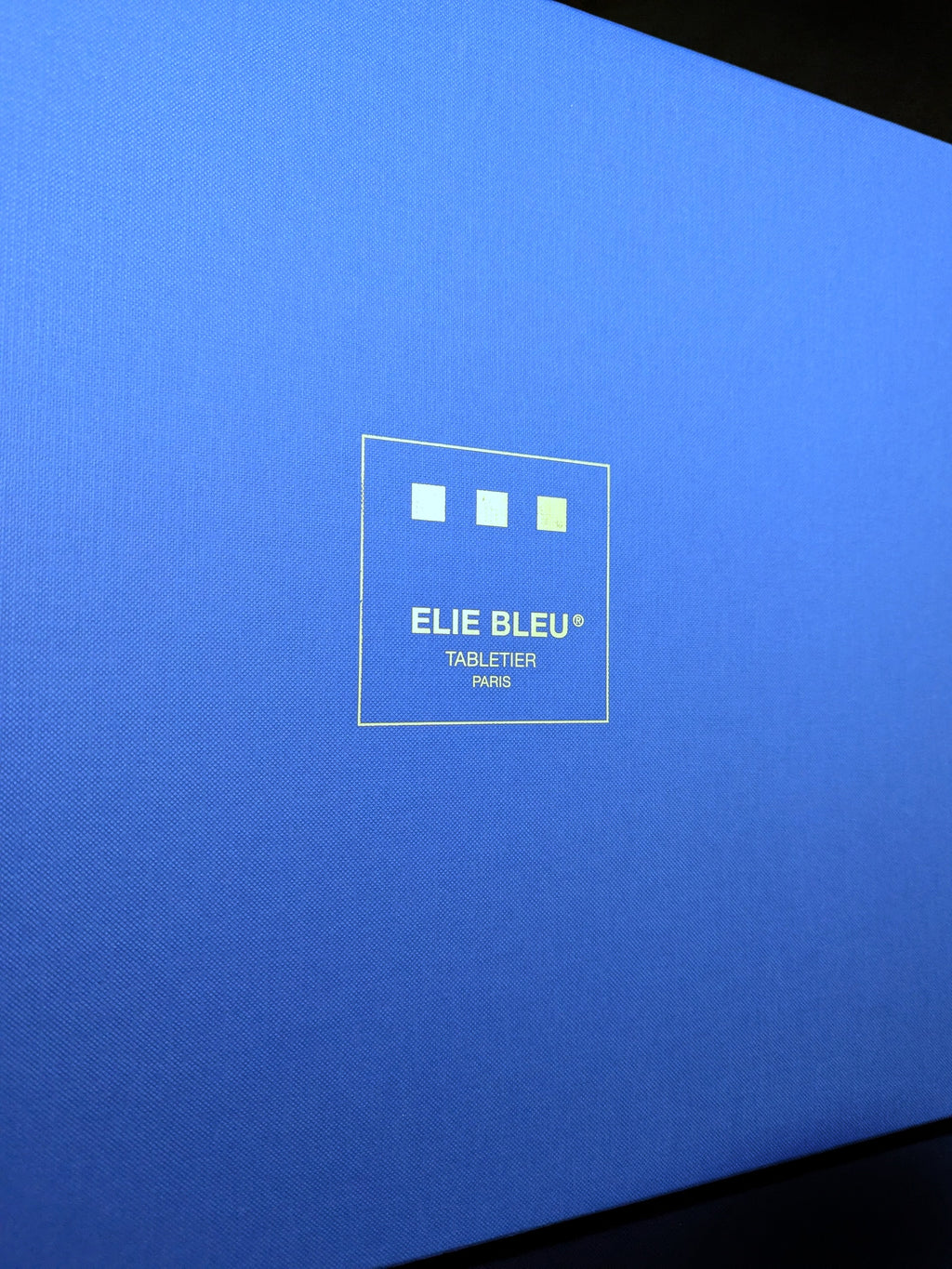 Elie Bleu Medals Black Sycamore humidor 200 count NIB
