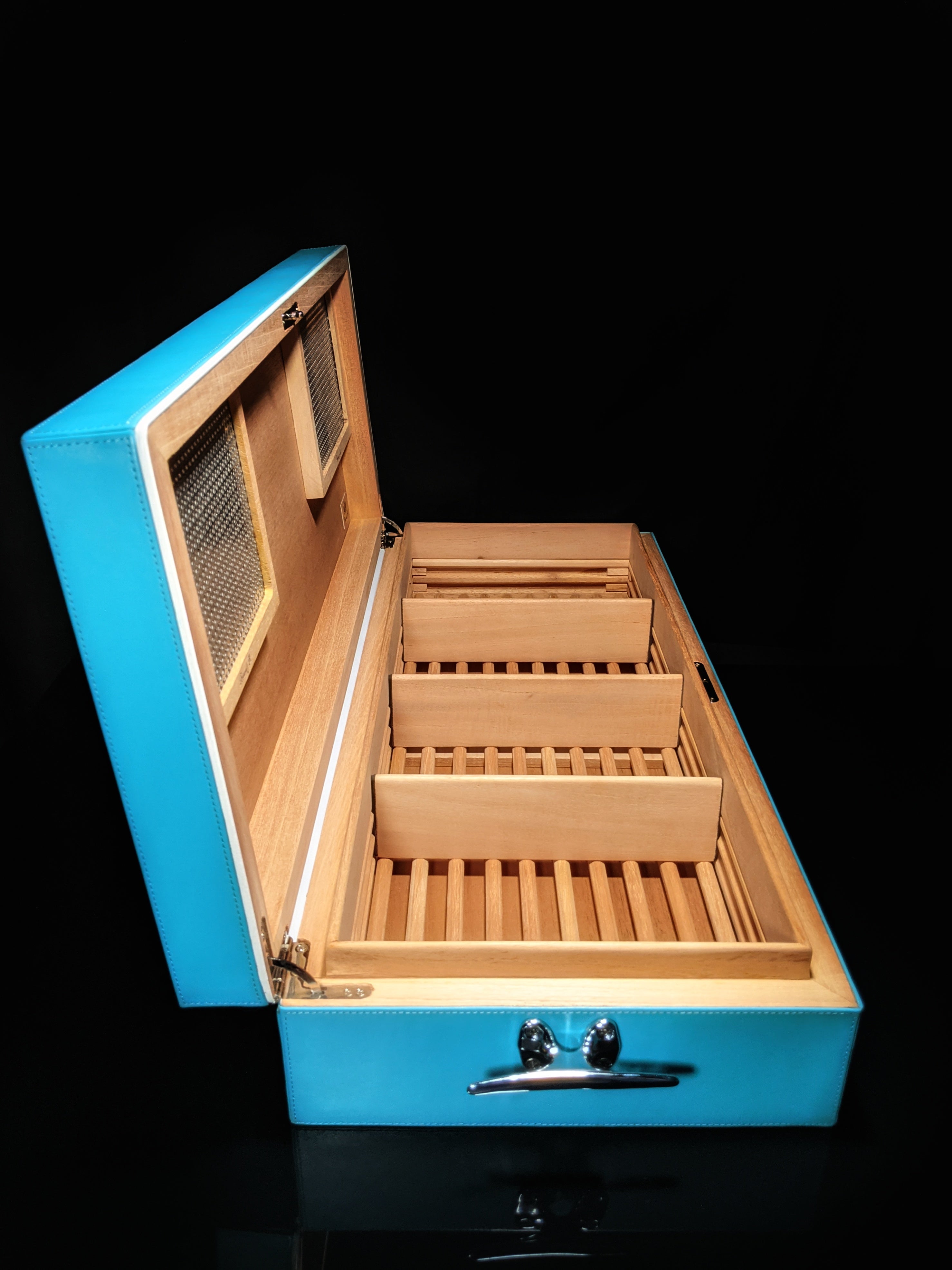 Brizard and Co. Positano Humidor — 130/150 Count, New in Box