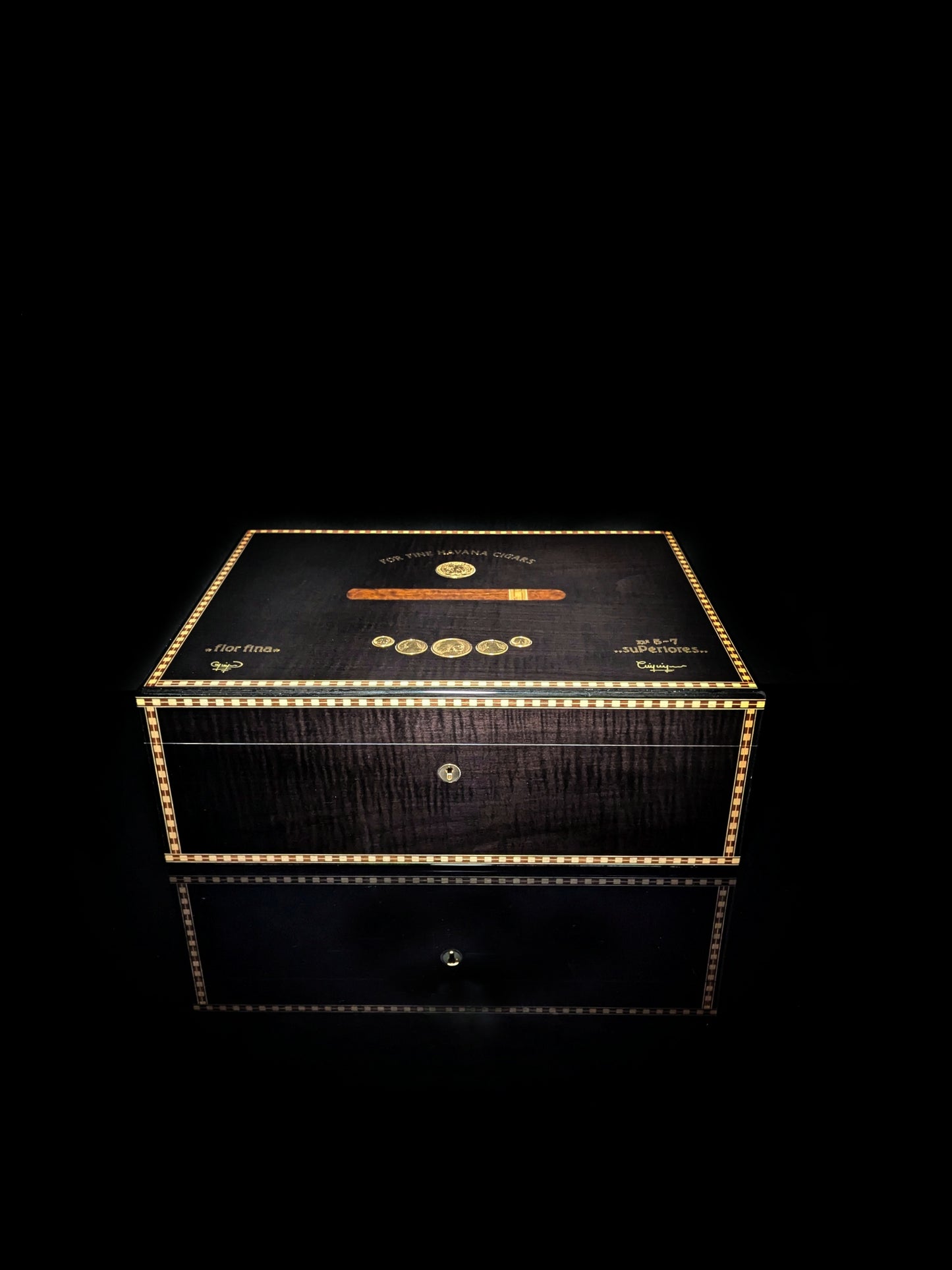Elie Bleu Medals Black Sycamore humidor 200 count NIB
