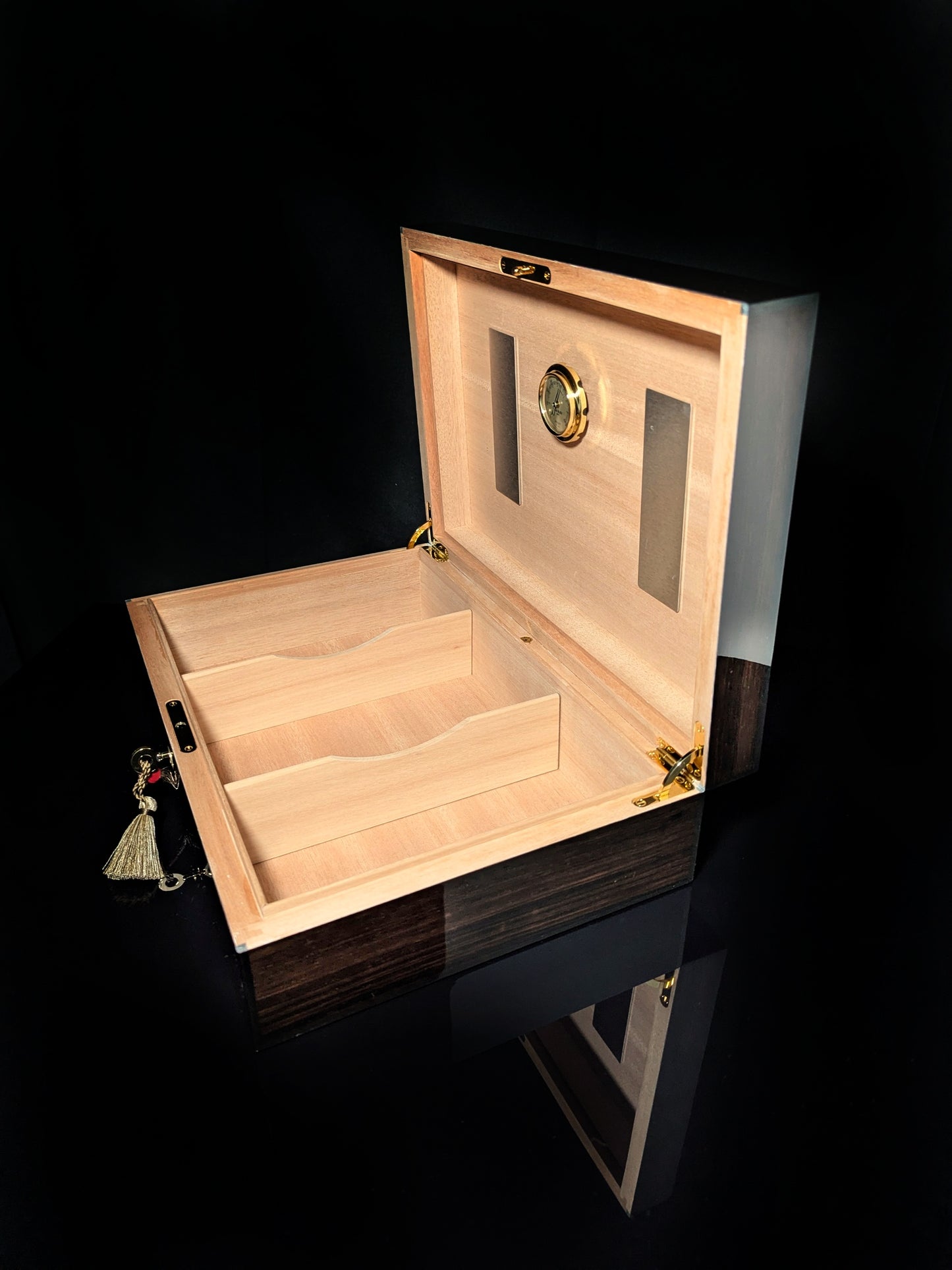 Elie Bleu Macassar Ebony Humidor 110 ct NIB