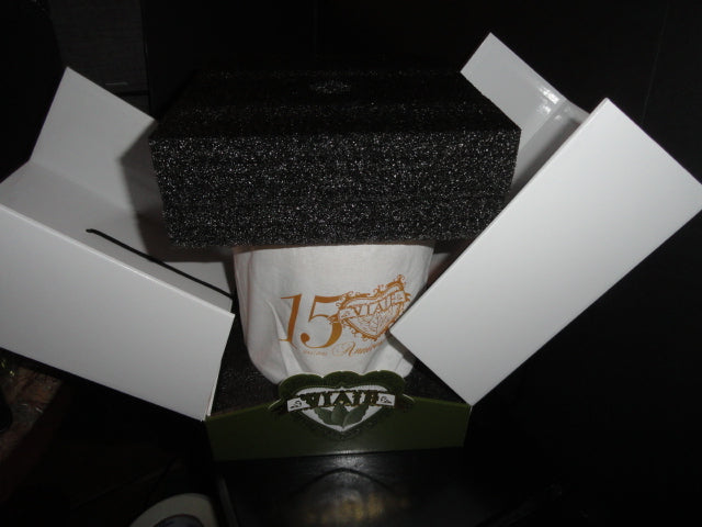 Viaje 15th Anniversary Gold Cigar Ceramic Jar Humidor( Empty No Cigars ) NIB