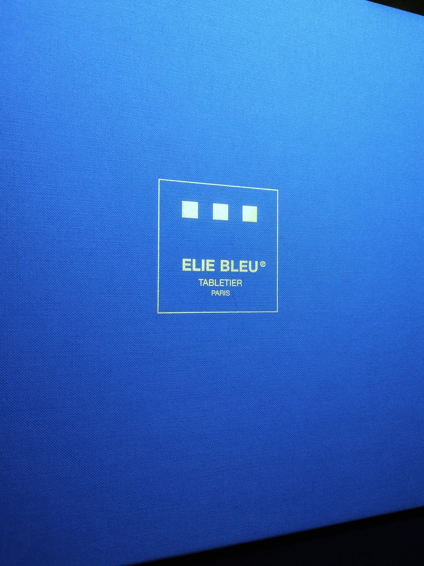 Elie Bleu Alba Black Sycamore Humidor 200 ct NIB