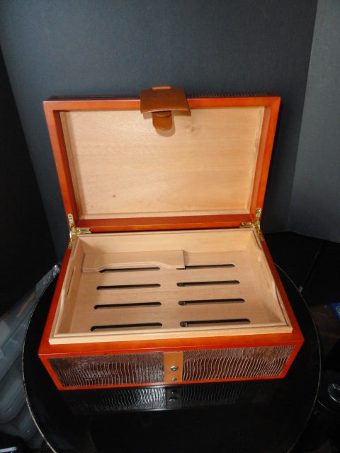 Trinidad Natural with Lizard Leather Chest Humidor  NIB