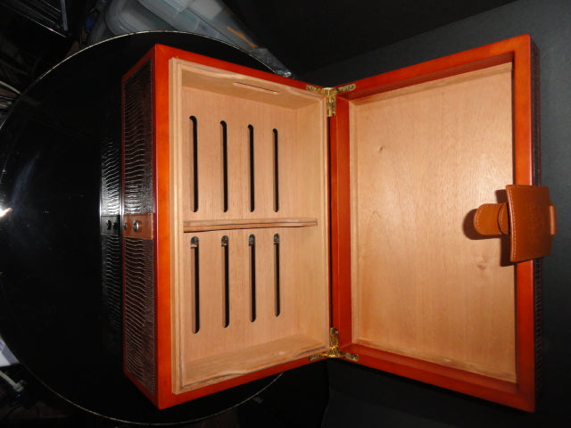 Trinidad Natural with Lizard Leather Chest Humidor  NIB