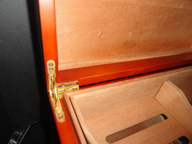 Trinidad Natural with Lizard Leather Chest Humidor  NIB