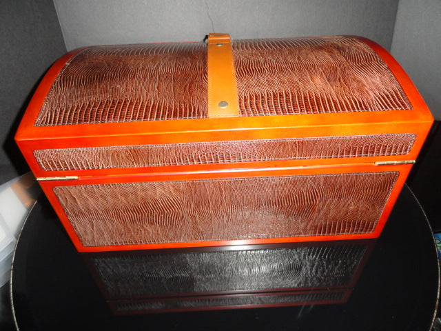 Trinidad Natural with Lizard Leather Chest Humidor  NIB