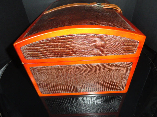 Trinidad Natural with Lizard Leather Chest Humidor  NIB